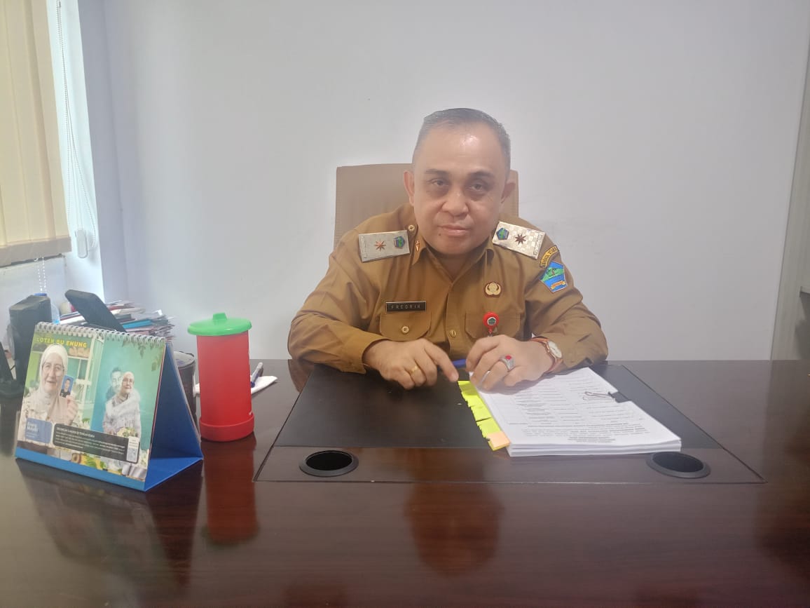 Kadis PMD Minut Fredrik Tulengkey.